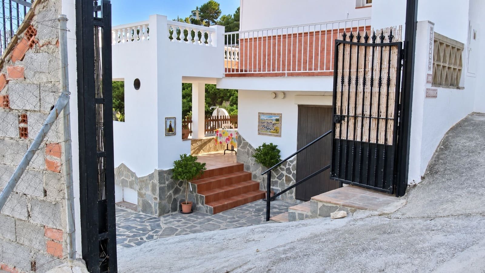 4 soveværelse Villa til leje i Frigiliana med swimmingpool garage - € 1.800 (Ref: 8859562)