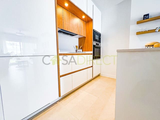 1 slaapkamer Appartement te huur in Torre del Mar, Vélez-Málaga met garage - € 1.020 (Ref: 8859564)