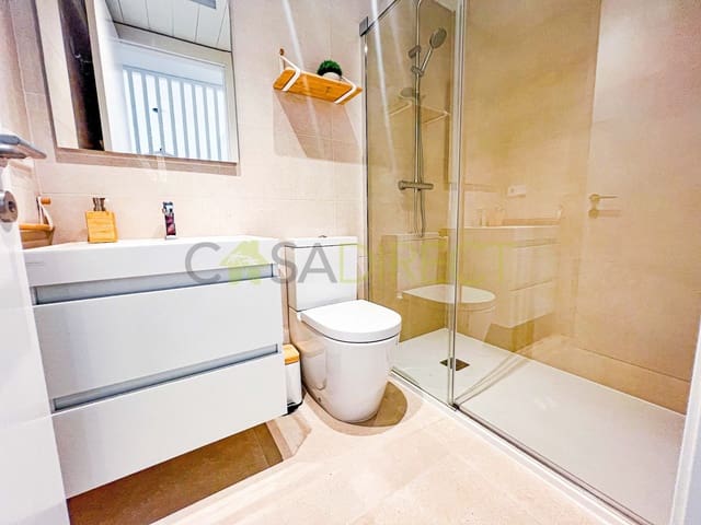 1 slaapkamer Appartement te huur in Torre del Mar, Vélez-Málaga met garage - € 1.020 (Ref: 8859564)