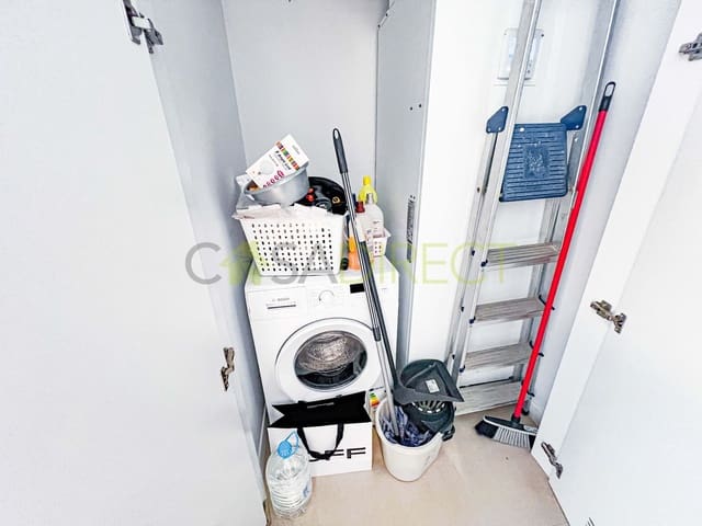 1 slaapkamer Appartement te huur in Torre del Mar, Vélez-Málaga met garage - € 1.020 (Ref: 8859564)