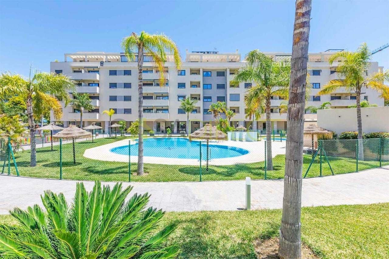 1 bedroom Apartment for rent in Torre del Mar with pool garage - € 900 (Ref: 8859565)