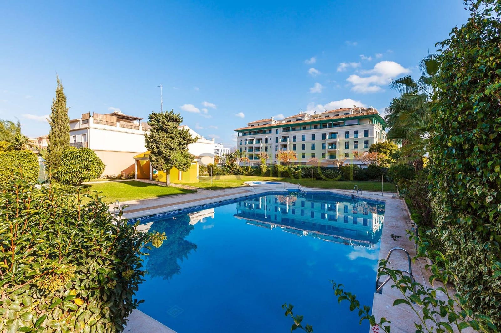 1 soveværelse Lejlighed til leje i Torre del Mar med garage - € 900 (Ref: 8862411)