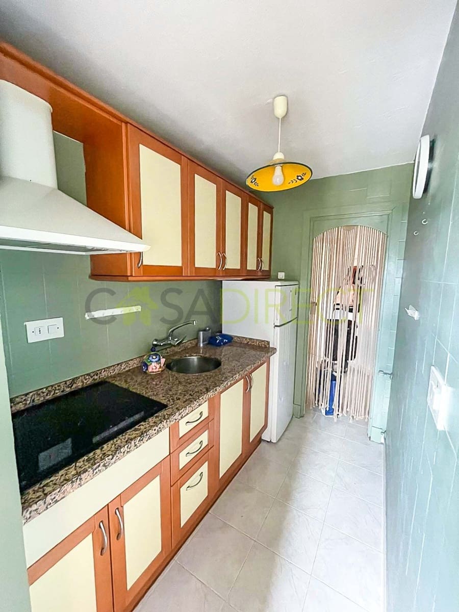 1 soverom Leilighet til leie i Almunecar med svømmebasseng garasje - € 1 000 (Ref: 8864541)