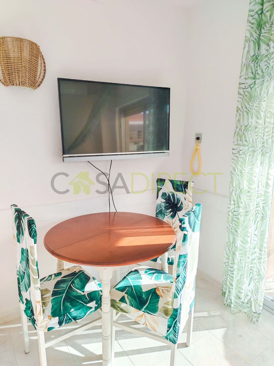 1 soverom Leilighet til leie i Almunecar med svømmebasseng garasje - € 1 000 (Ref: 8864541)