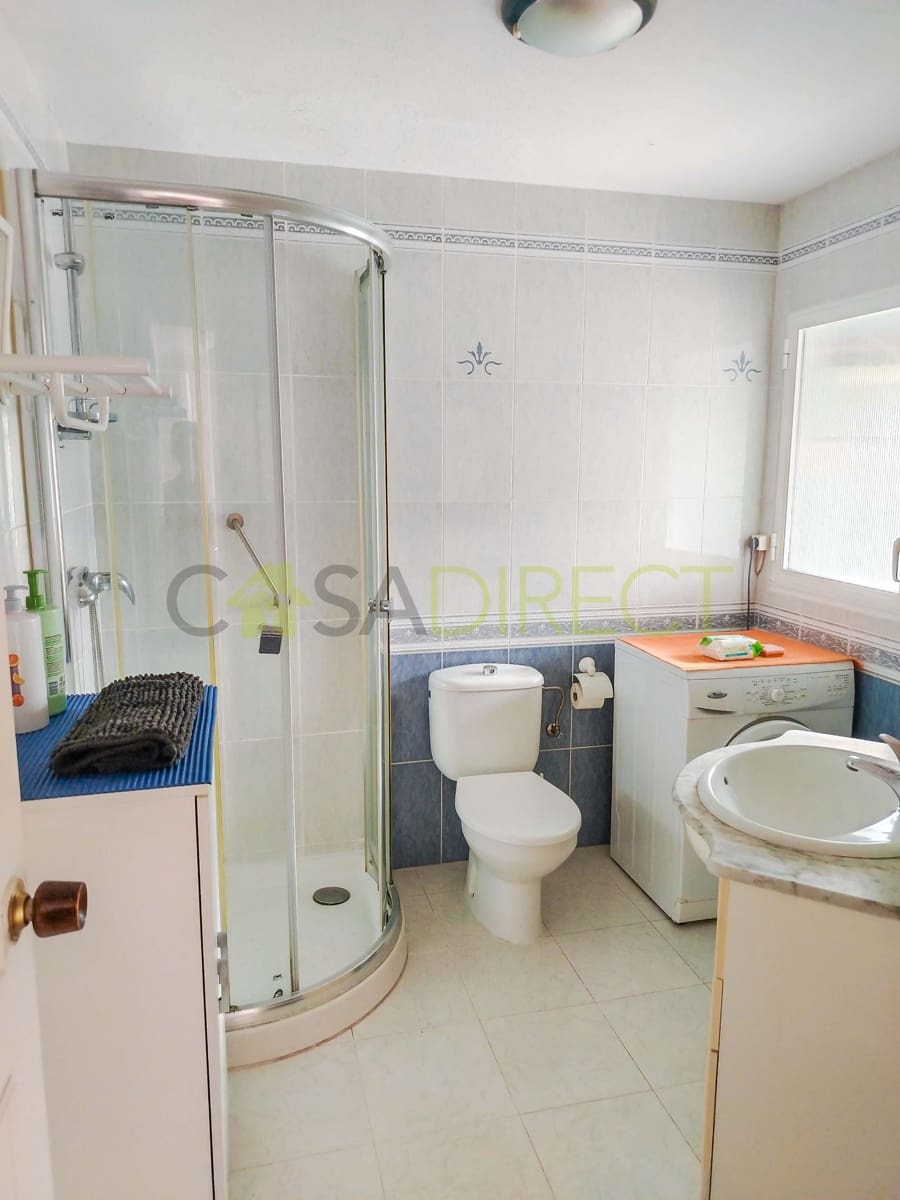 1 soverom Leilighet til leie i Almunecar med svømmebasseng garasje - € 1 000 (Ref: 8864541)