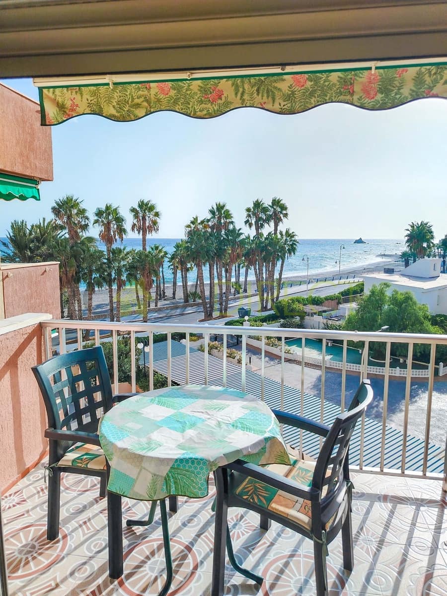 1 soverom Leilighet til leie i Almunecar med svømmebasseng garasje - € 1 000 (Ref: 8864541)