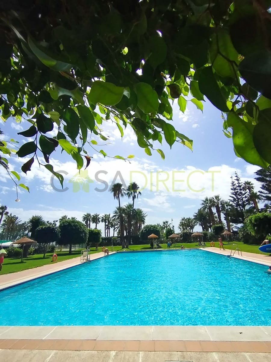 1 soverom Leilighet til leie i Almunecar med svømmebasseng garasje - € 1 000 (Ref: 8864541)