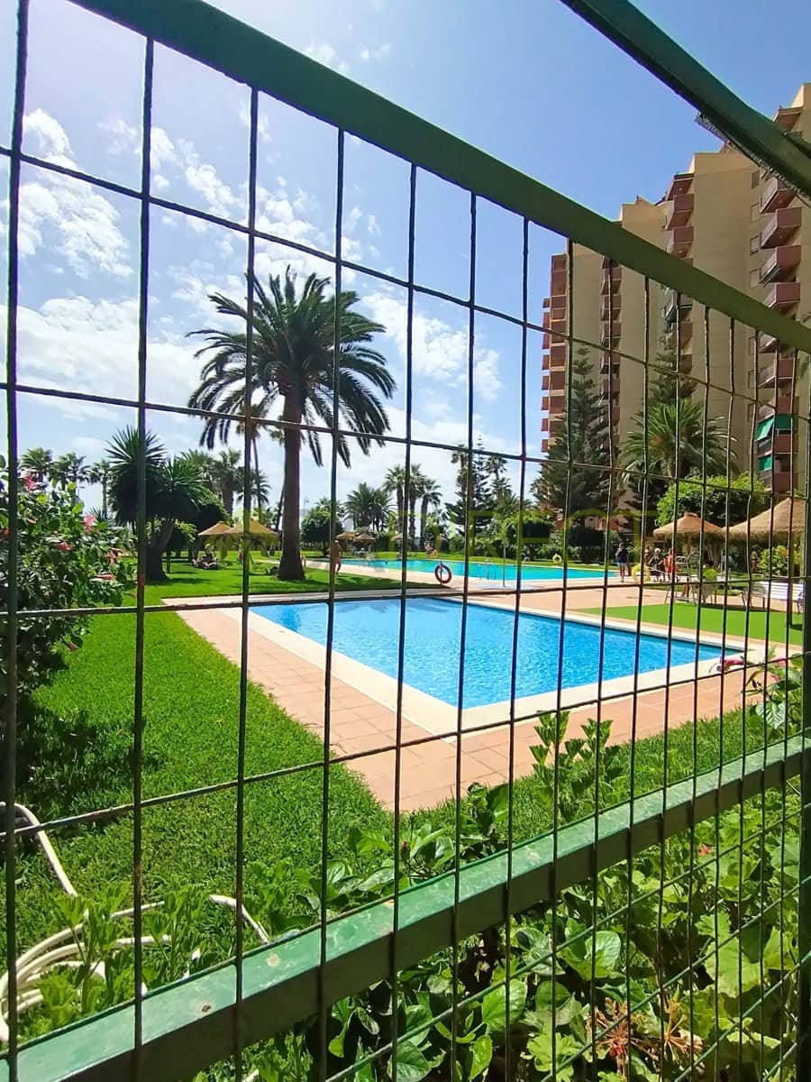 1 soverom Leilighet til leie i Almunecar med svømmebasseng garasje - € 1 000 (Ref: 8864541)