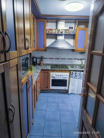 4 slaapkamer Halfvrijstaande villa te koop in Salobreña - € 215.000 (Ref: 8866840)