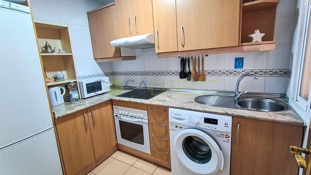 2 bedroom Flat for rent in Fuengirola with garage - € 1,480 (Ref: 8875510)