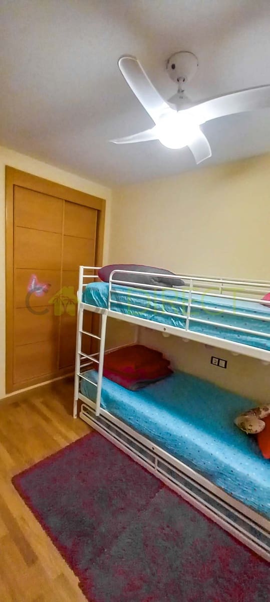 2 soveværelse Lejlighed til leje i Torre del Mar med swimmingpool garage - € 960 (Ref: 8879422)