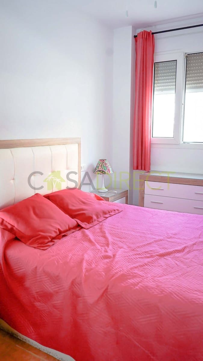 2 soveværelse Lejlighed til leje i Torre del Mar - € 960 (Ref: 8881328)