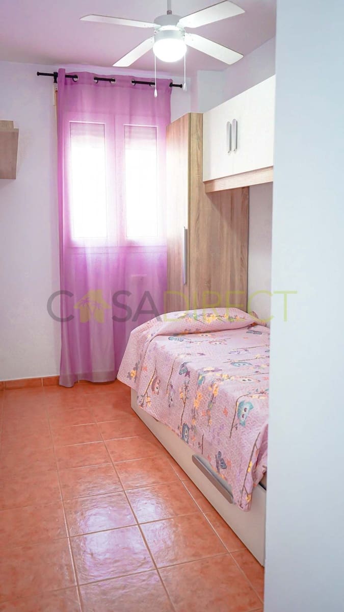 2 soveværelse Lejlighed til leje i Torre del Mar - € 960 (Ref: 8881328)