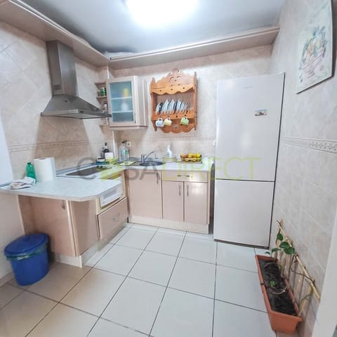 1 slaapkamer Flat te huur in Torre del Mar, Vélez-Málaga - € 780 (Ref: 8884026)