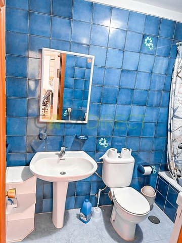 1 slaapkamer Flat te huur in Torrox met zwembad garage - € 1.500 (Ref: 8892778)