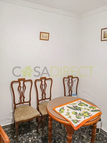 4 Zimmer Villa zu verkaufen in Sayalonga - 128.000 € (Ref: 8896242)