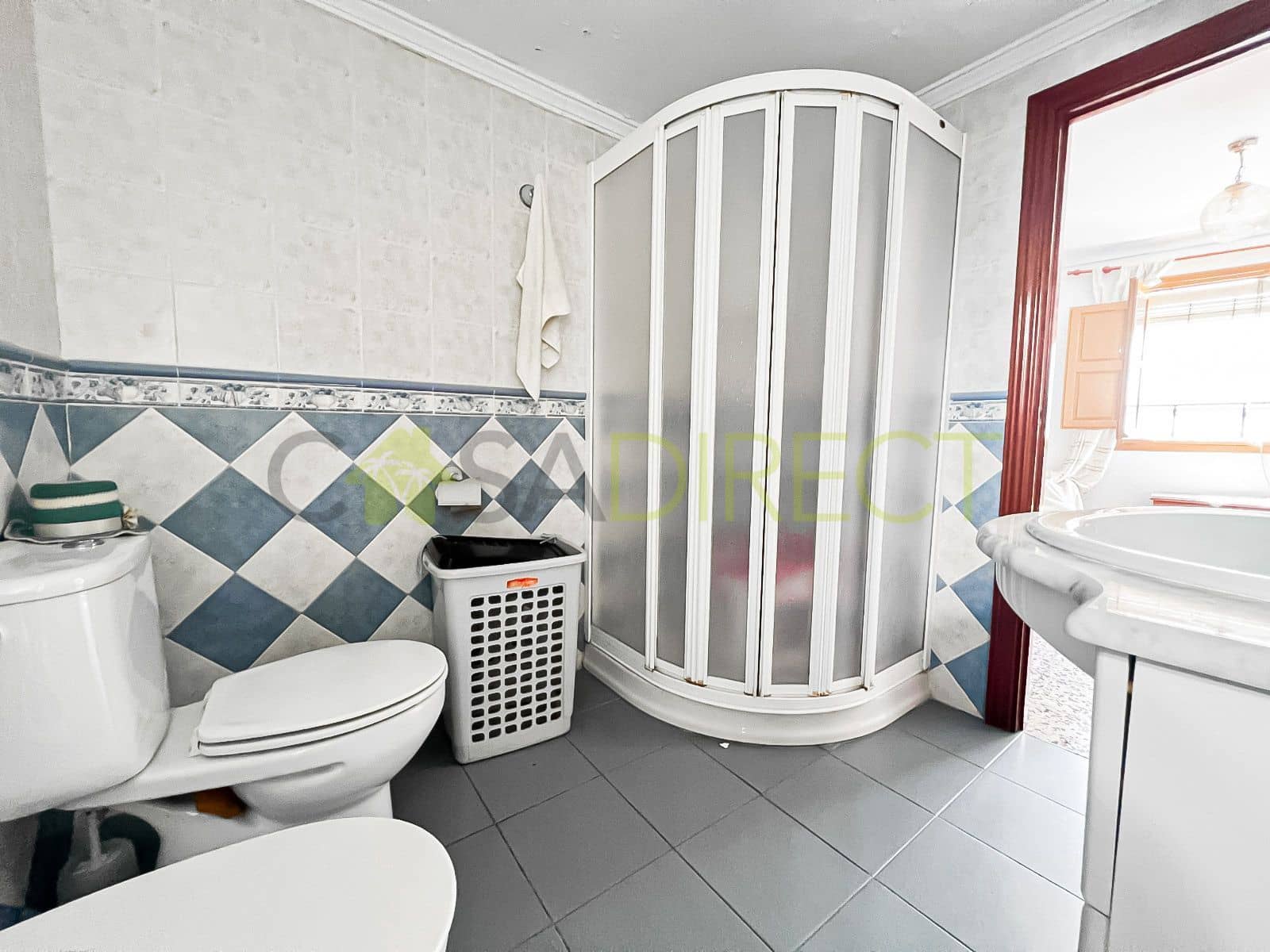 4 Zimmer Villa zu verkaufen in Sayalonga - 128.000 € (Ref: 8896242)