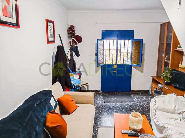 4 Zimmer Villa zu verkaufen in Sayalonga - 128.000 € (Ref: 8896242)