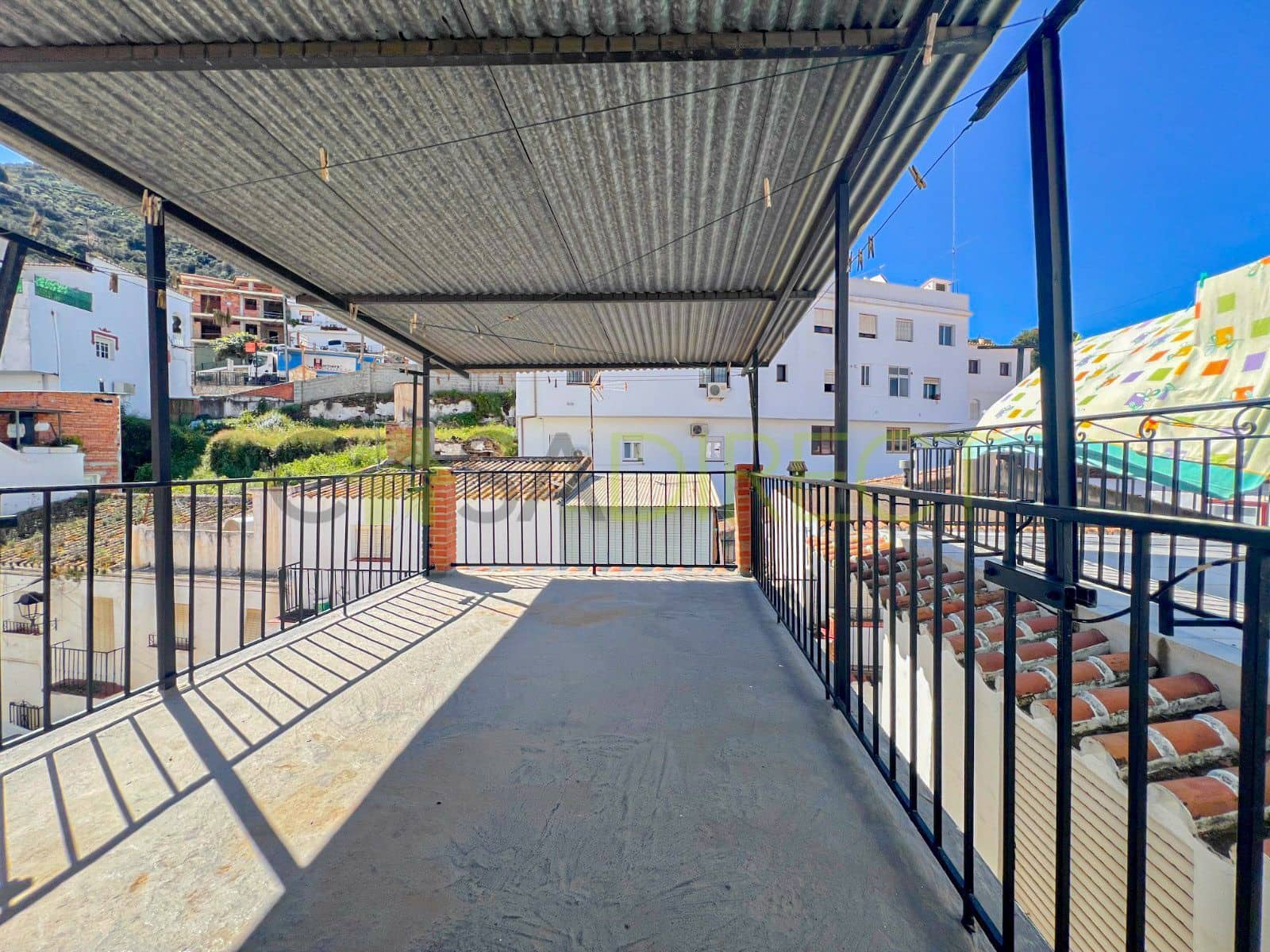 4 Zimmer Villa zu verkaufen in Sayalonga - 128.000 € (Ref: 8896242)