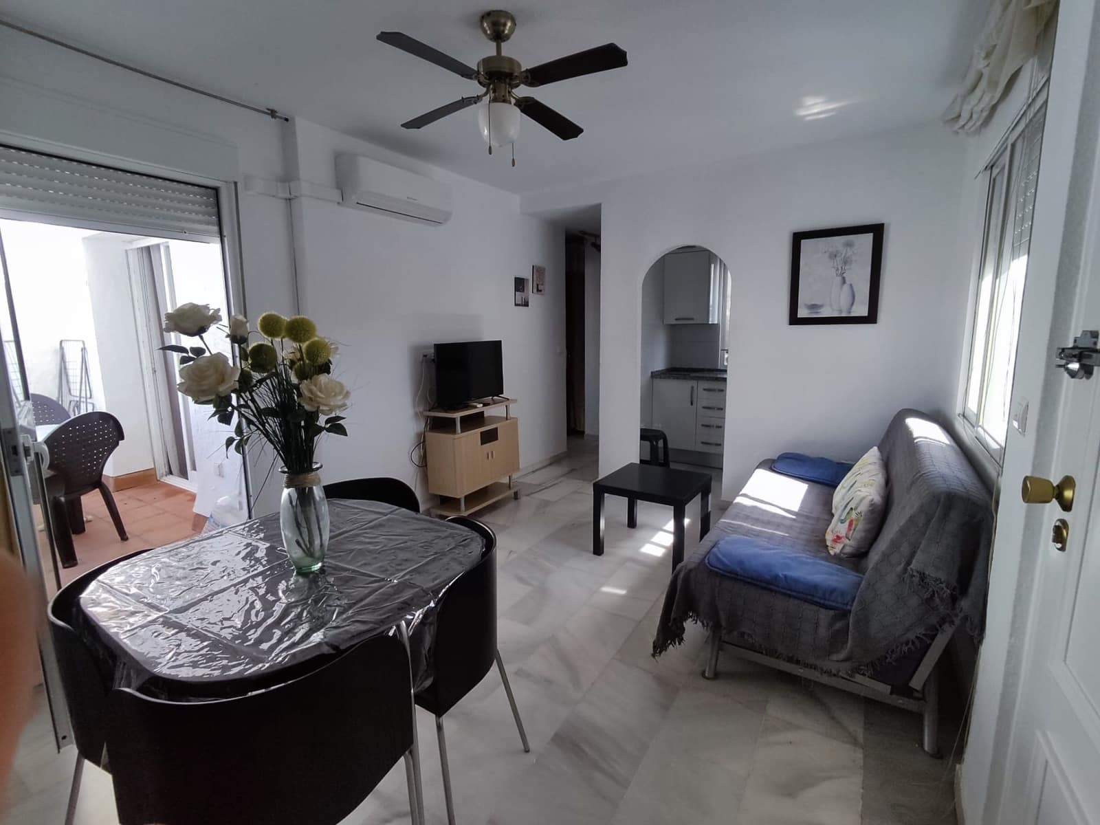 1 soveværelse Lejlighed til leje i Torrox-Costa med swimmingpool - € 840 (Ref: 8921020)