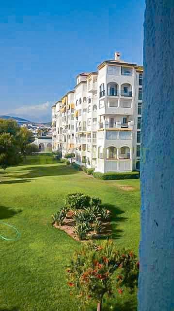 Appartement de 1 chambre à louer à Torrox-Costa avec piscine - 840 € (Ref: 8921021)