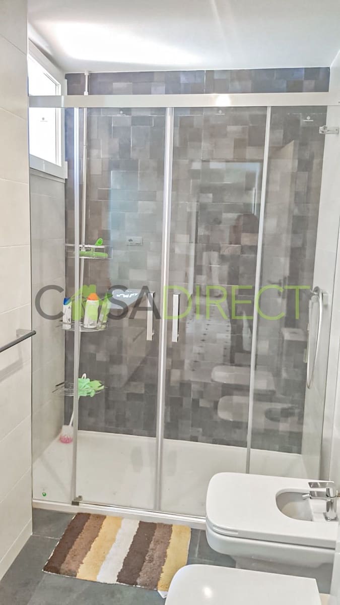 3 soveværelse Lejlighed til leje i Almunecar - € 960 (Ref: 8928360)