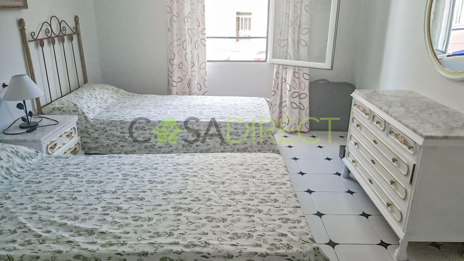 3 soveværelse Lejlighed til leje i Almunecar - € 960 (Ref: 8928360)