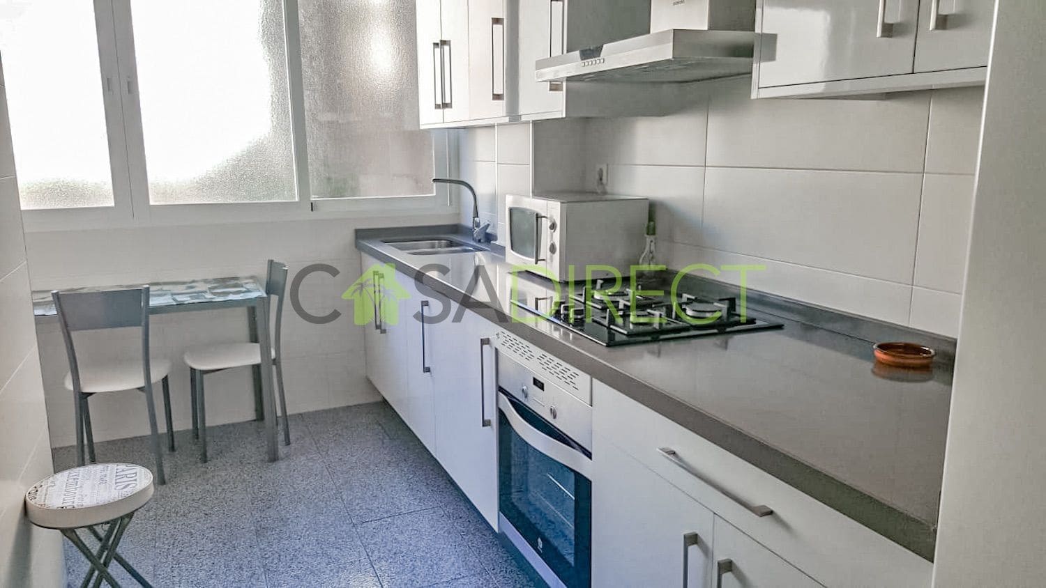 3 soveværelse Lejlighed til leje i Almunecar - € 960 (Ref: 8928360)