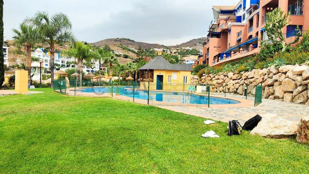 2 quarto Apartamento para arrendar em Almunecar com piscina garagem - 1 200 € (Ref: 8948462)