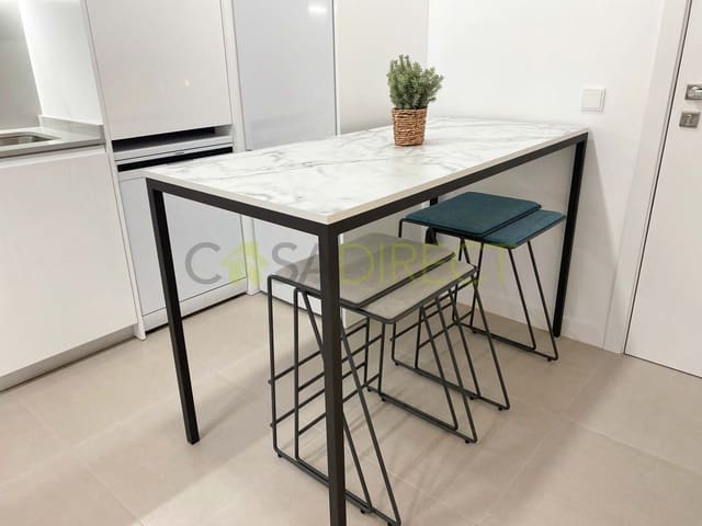 Appartement de 2 chambres à louer à Torrox-Costa, Torrox avec garage - 1 320 € (Ref: 8951303)