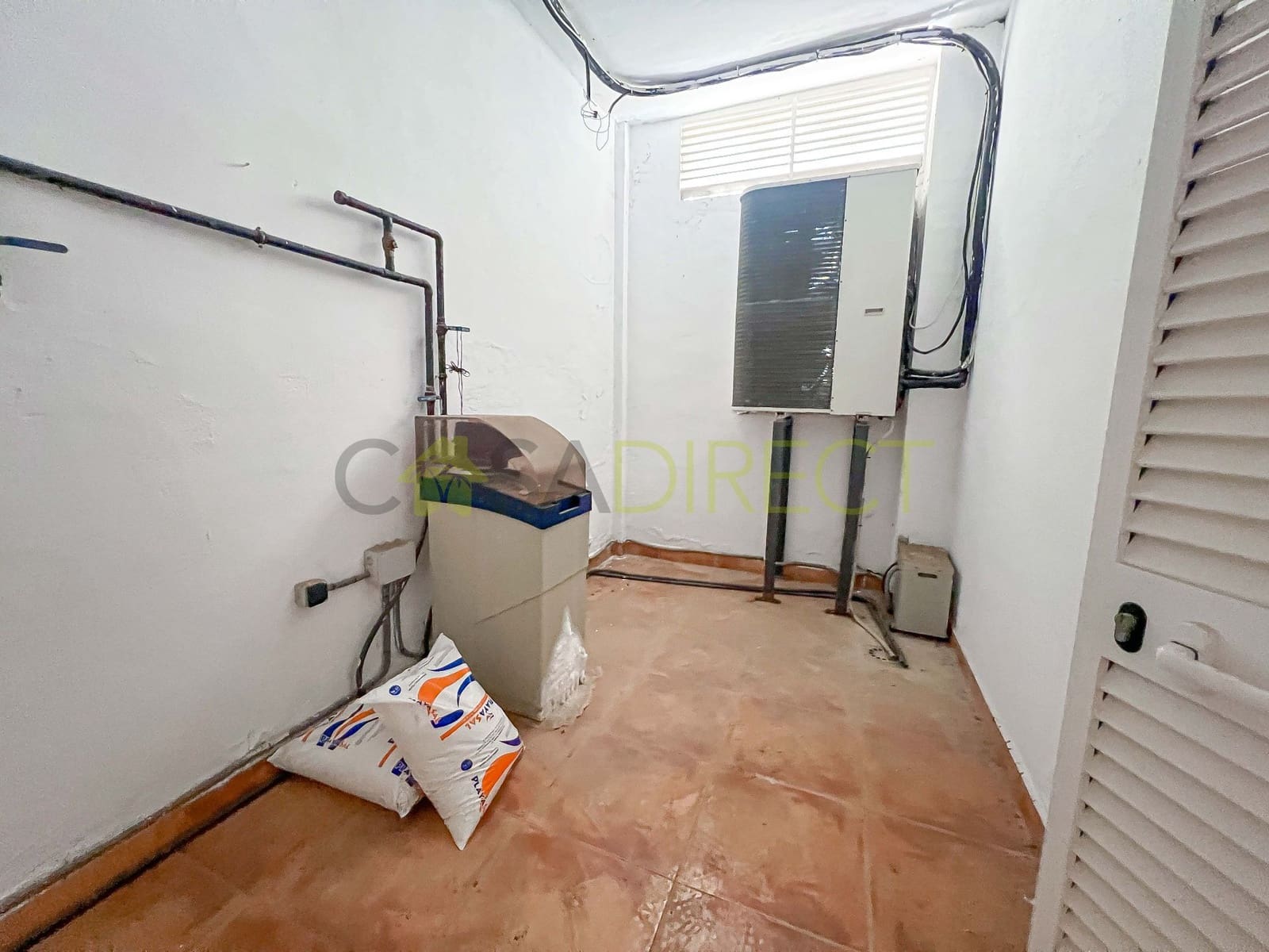 3 sypialnia Willa na sprzedaż w Torrox z basenem garażem - 675 000 € (Ref: 8951305)