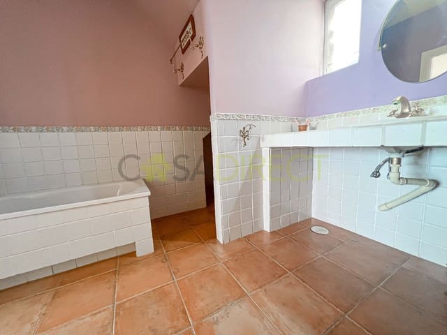 3 sypialnia Willa na sprzedaż w Torrox z basenem garażem - 675 000 € (Ref: 8951305)