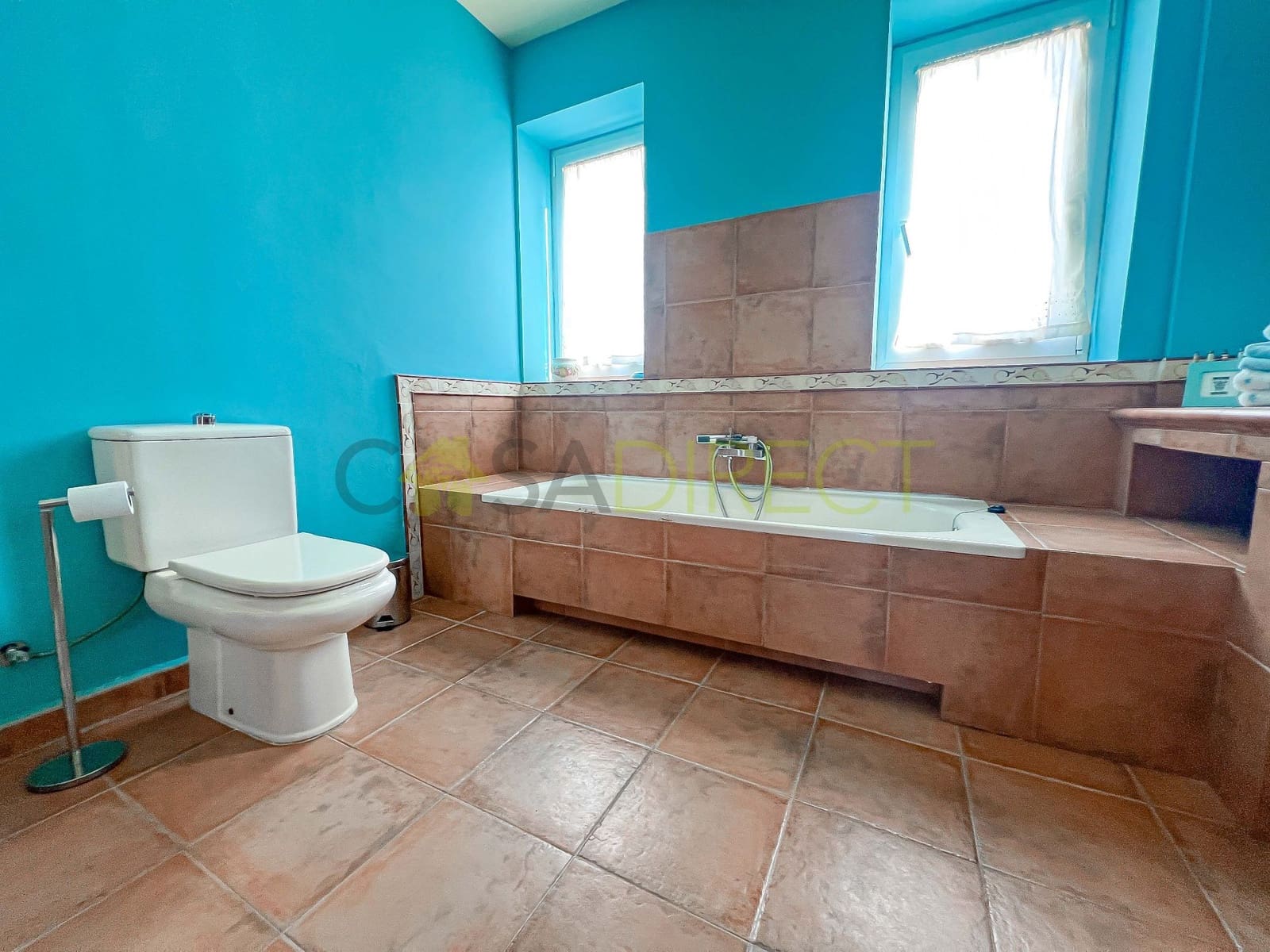 3 sypialnia Willa na sprzedaż w Torrox z basenem garażem - 675 000 € (Ref: 8951305)