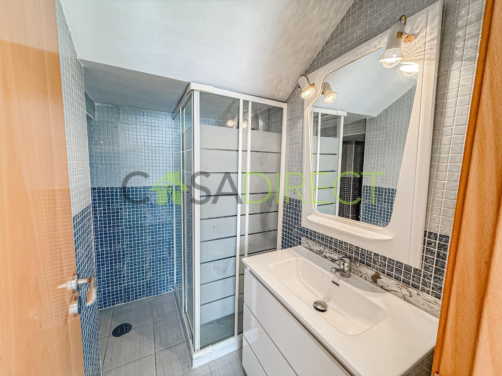 3 Zimmer Doppelhaus zu vermieten in Almunecar mit Garage - 1.800 € (Ref: 8982123)