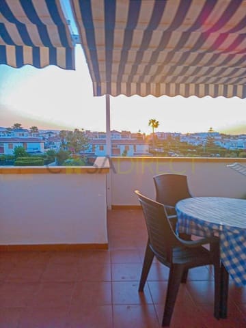 Penthouse de 2 chambres à louer à Almería ville avec garage - 700 € (Ref: 8985467)