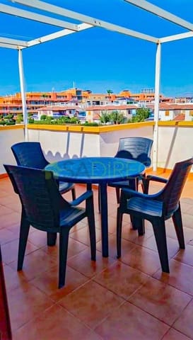 Penthouse de 2 chambres à louer à Almería ville avec garage - 700 € (Ref: 8985467)