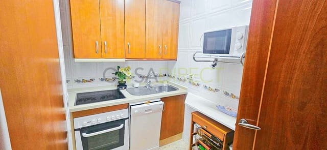 3 slaapkamer Flat te huur in Torre del Mar, Vélez-Málaga - € 1.140 (Ref: 8985468)