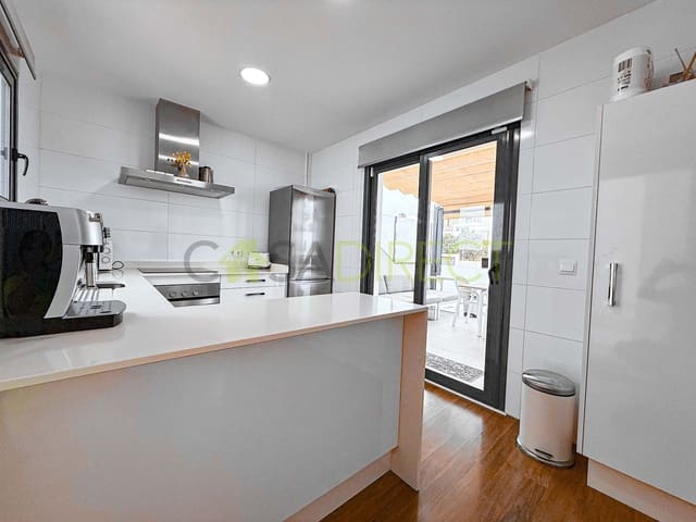 4 chambre Villa/Maison à vendre à Nerja avec piscine garage - 780 000 € (Ref: 8988063)