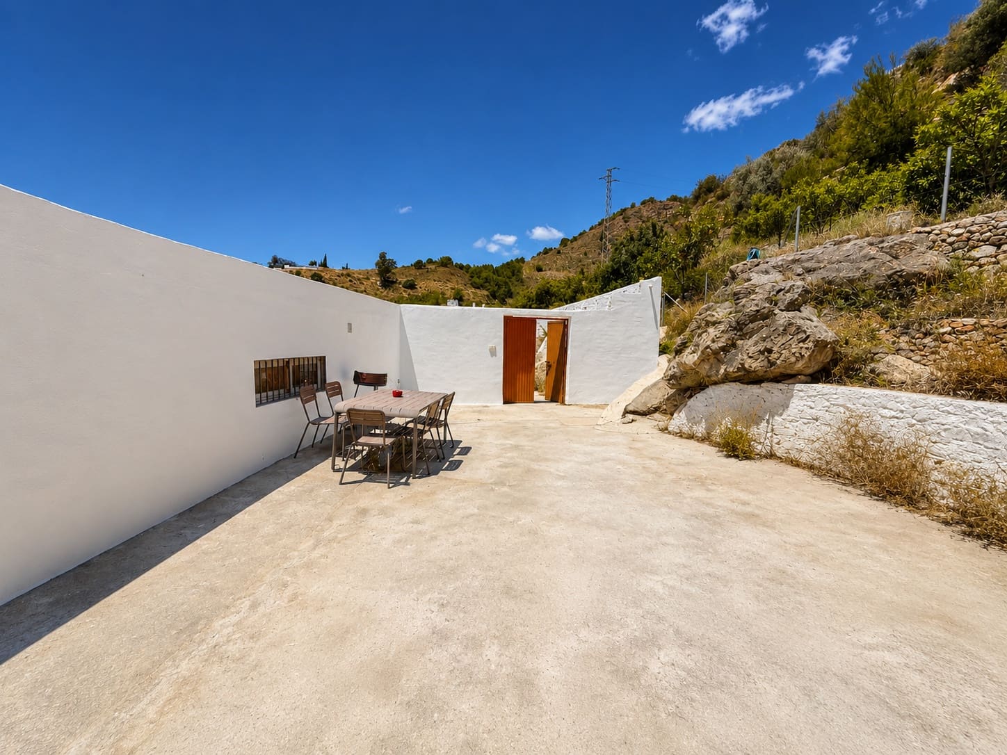 Finca/Maison de Campagne de 2 chambres à louer à Frigiliana - 1 200 € (Ref: 8990989)