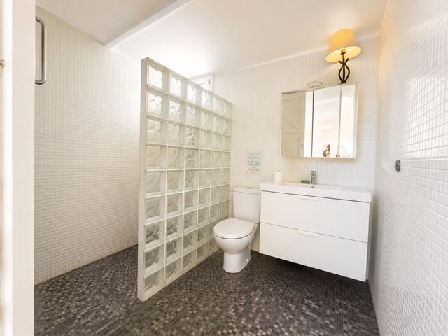 Finca/Maison de Campagne de 2 chambres à louer à Frigiliana - 1 200 € (Ref: 8990989)