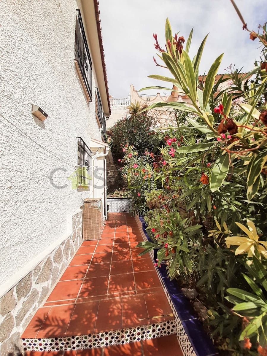 3 soveværelse Lejlighed til leje i Torre de Benagalbon - € 1.740 (Ref: 8998532)