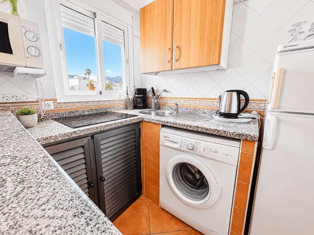 3 bedroom Apartment for rent in Nerja - € 1,560 (Ref: 9006771)