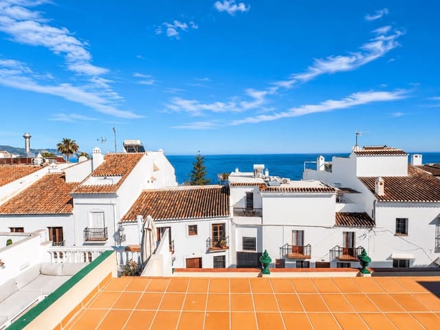 3 bedroom Apartment for rent in Nerja - € 1,560 (Ref: 9006771)