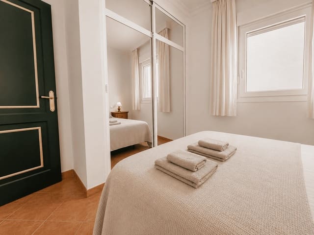 2 bedroom Apartment for rent in Nerja - € 1,320 (Ref: 9006772)