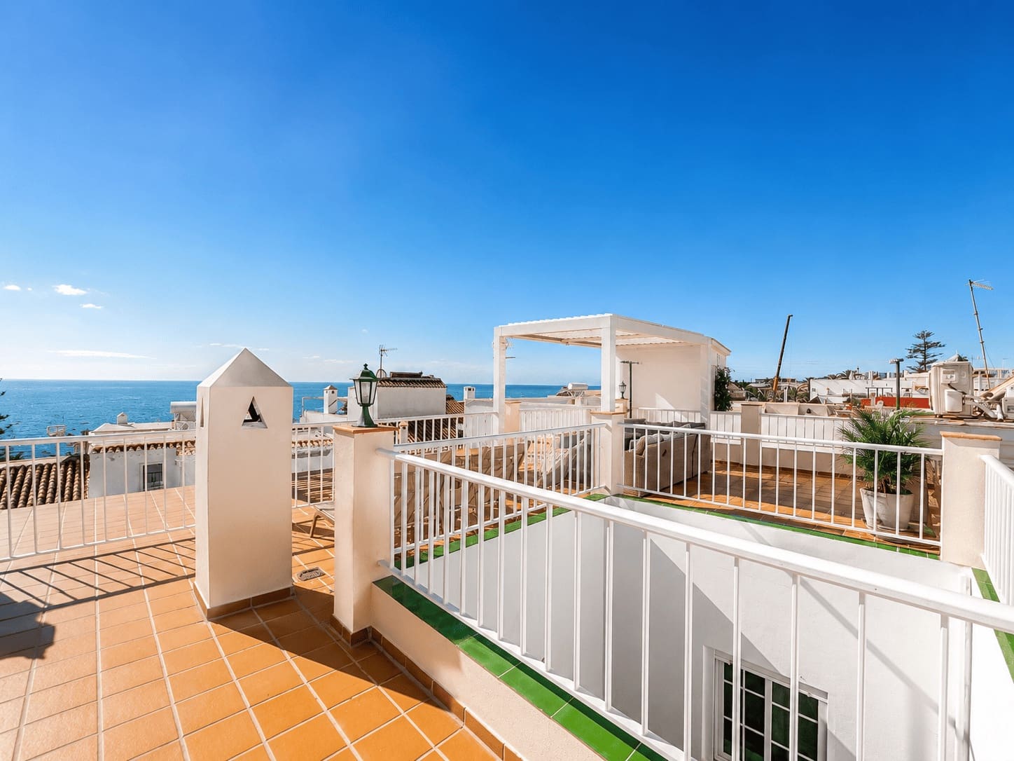 1 bedroom Apartment for rent in Nerja - € 960 (Ref: 9016803)