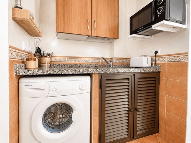 1 bedroom Apartment for rent in Nerja - € 960 (Ref: 9016804)