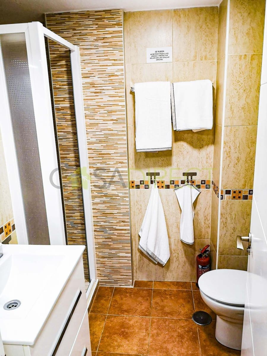 Studio til leje i Torre del Mar med swimmingpool - € 750 (Ref: 9019878)