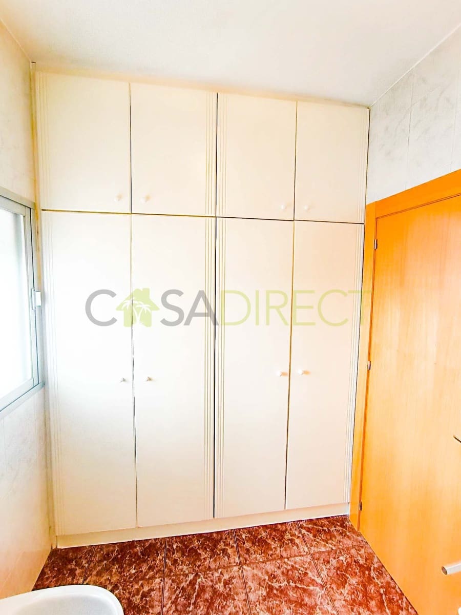3 camera da letto Appartamento da affittare in Granada citta - 1.260 € (Rif: 9022933)