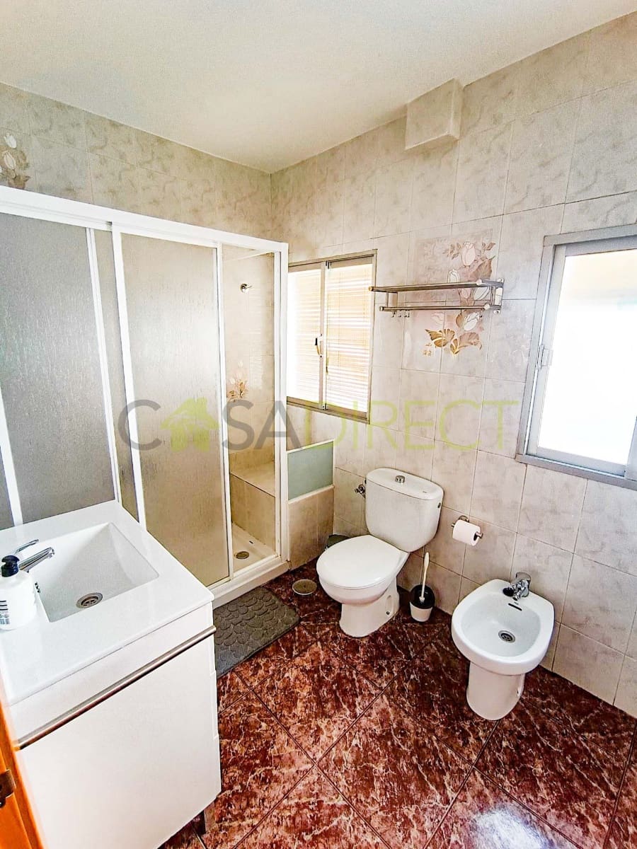 3 camera da letto Appartamento da affittare in Granada citta - 1.260 € (Rif: 9022933)