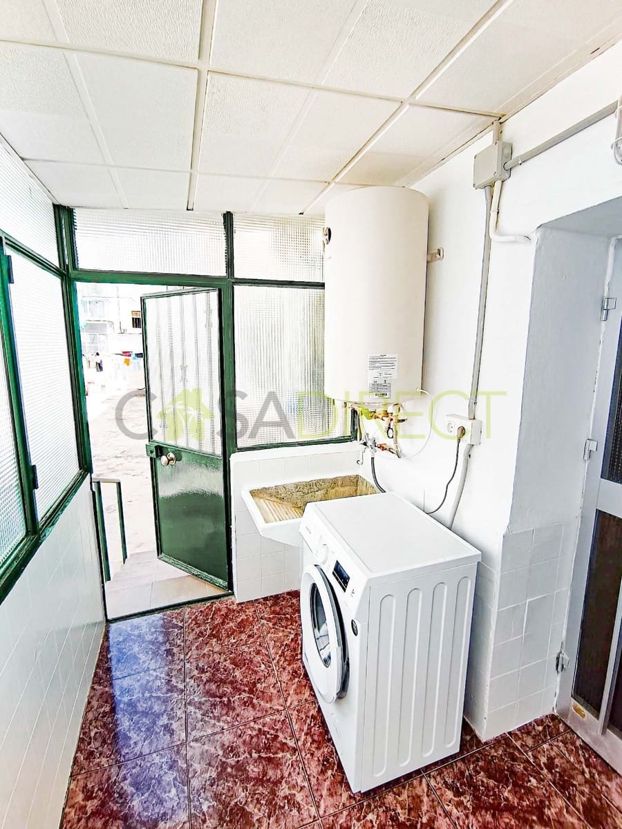 3 camera da letto Appartamento da affittare in Granada citta - 1.260 € (Rif: 9022933)